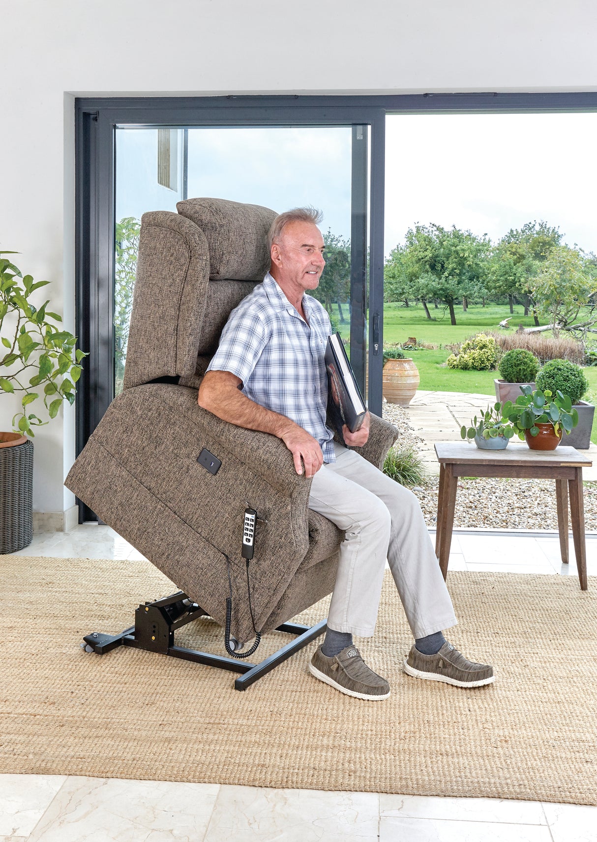 Iconic Premium 4-Motor Rise-&-Recline Chair