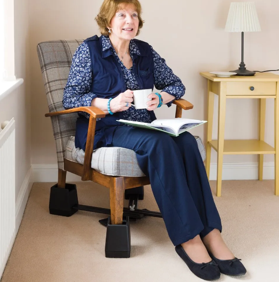 Langham Linked Chair Raiser