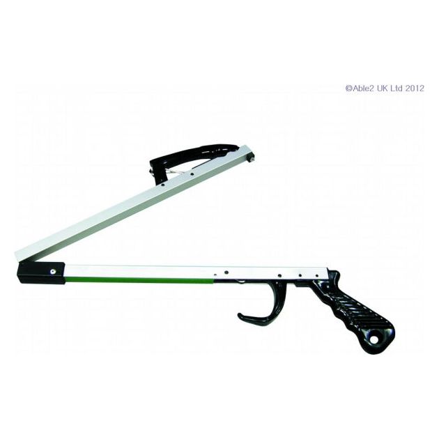 Folding Reacher 26.5"